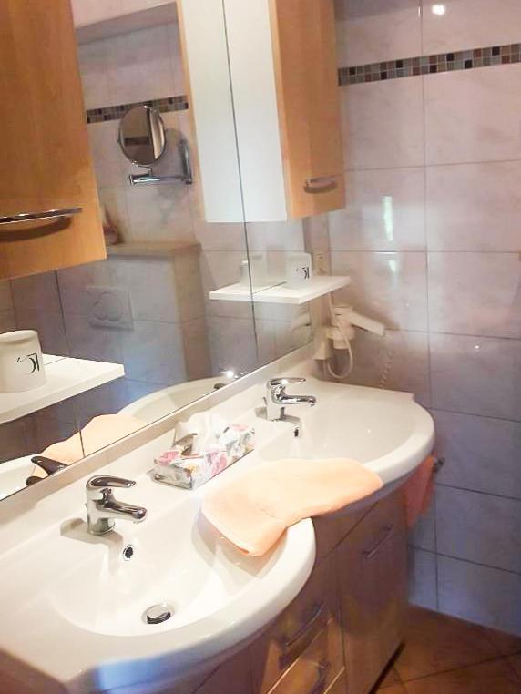 Hotel Der Seehof Hauzenberg Bagian luar foto